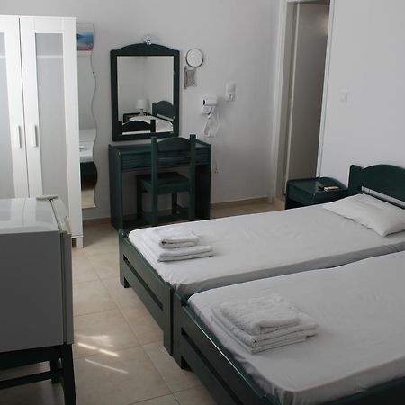 Mare Blue Ios Hotel Bagian luar foto